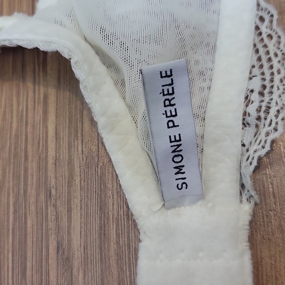 SIMONE PERELE Cream Adjustable & Criss-cross Strap Lightly Padded Bra - Picture 12 of 16